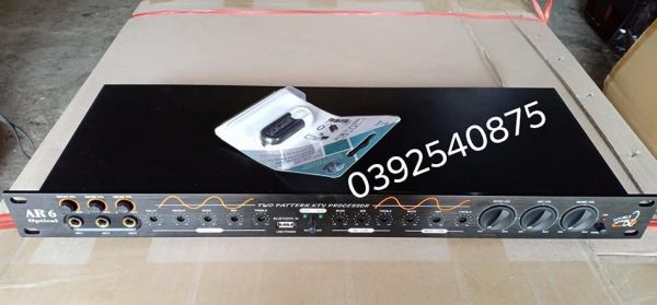VANG CO AR6 ( có cong quang, bluetooth)
