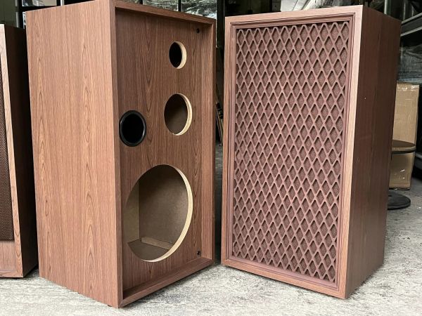 THÙNG LOA BASS 30 ( 3 duong tieng)