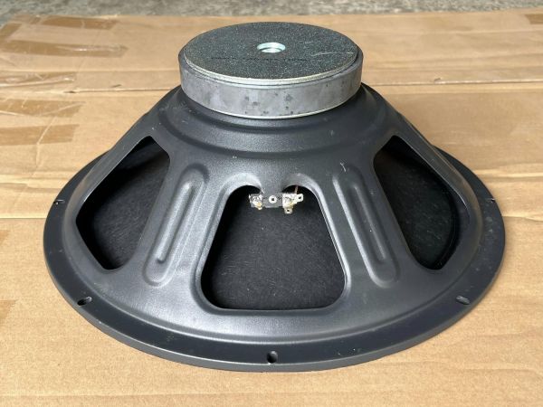 BASS 40 LOA KÉO 4OHM